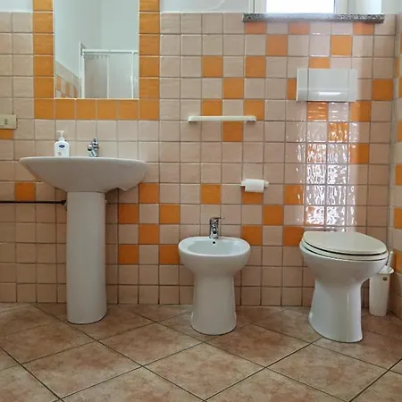 Bue Marino Iun R2880 Apartman